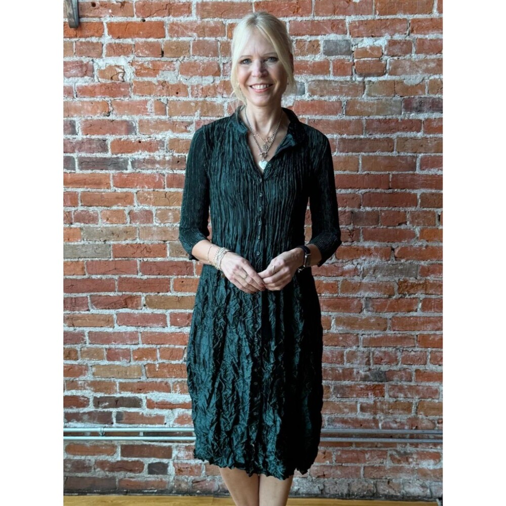 ✨ Alquema Metallic Nehru Coat Dress in Forest Green ✨